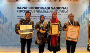 Andi Sudirman-Fatmawati Bawa Sulsel Raih Penghargaan Nasional